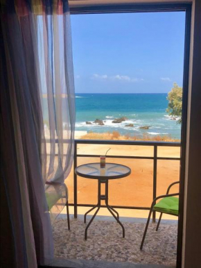 Elita beachfront